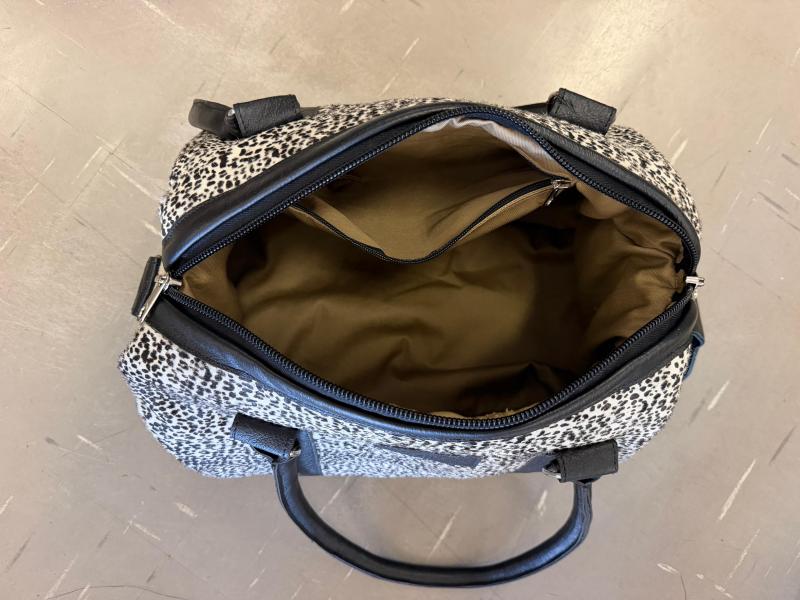 THANDI-BLACK-DOT-TRAVEL-BAG